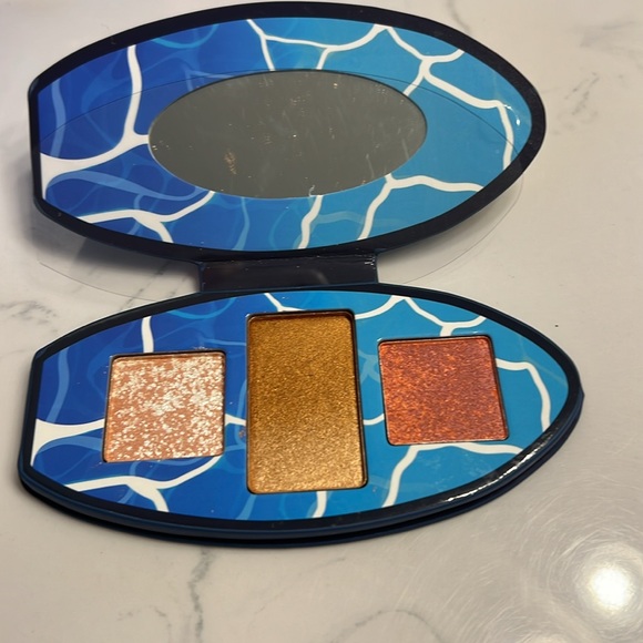 Spoiled cosmetics eyeshadow and highlighter/blush palettes new - Picture 11 of 12